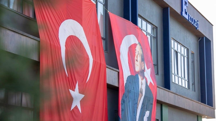 E koleji Bir Başarı HİKAYESİ ..!